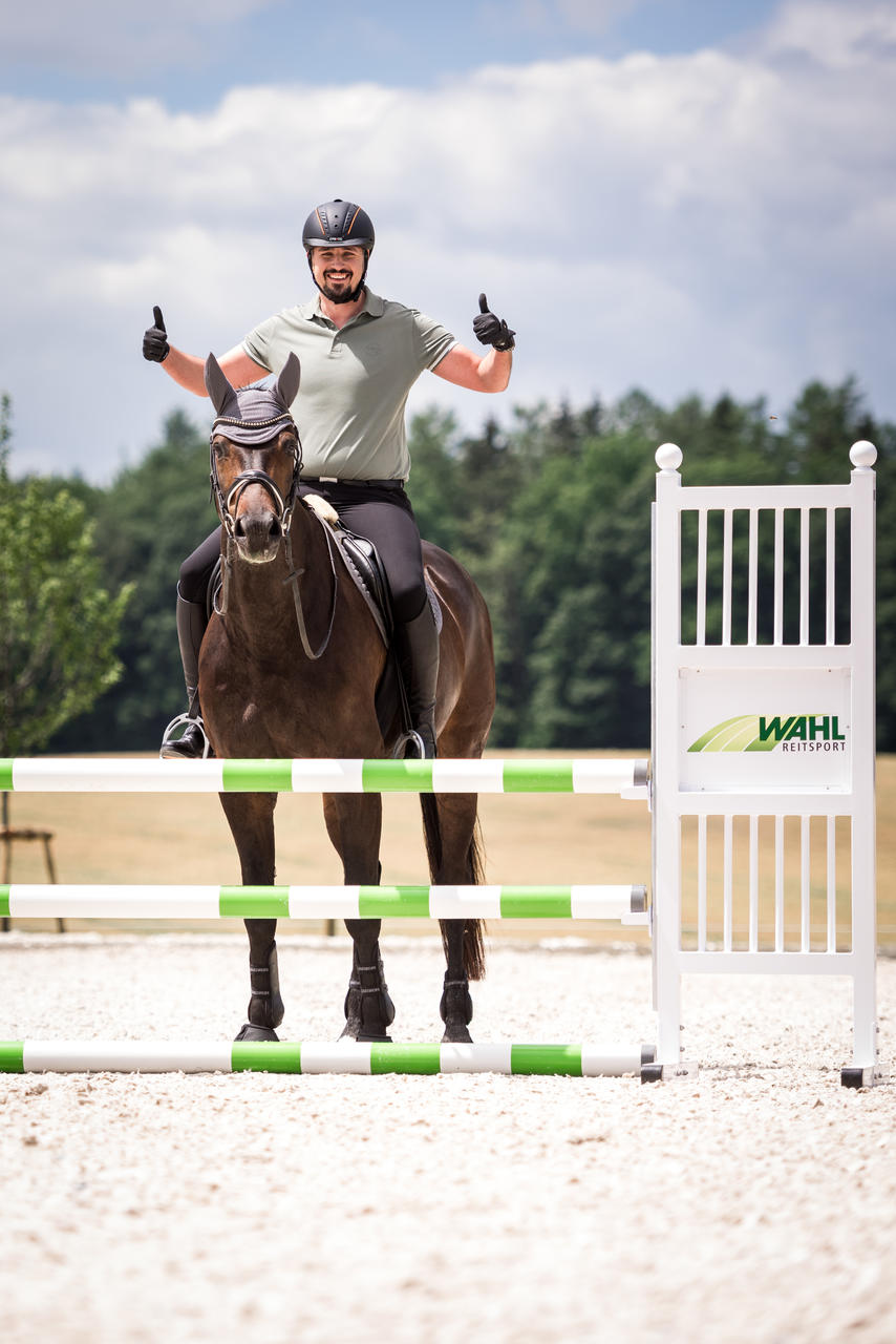 Casco Casque d'équitation Mistrall 2