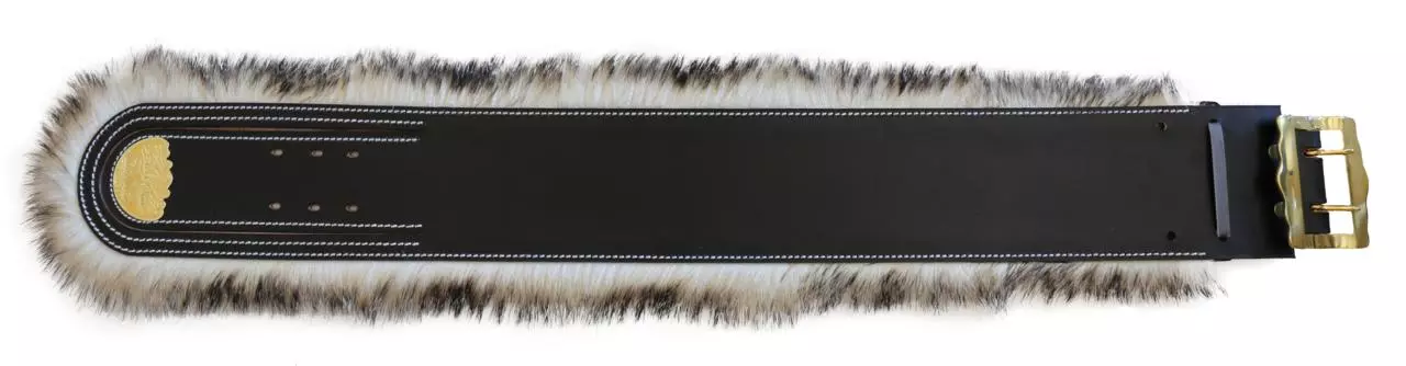 Collier avec poil de blaireau 14cm, avec boucle en laiton