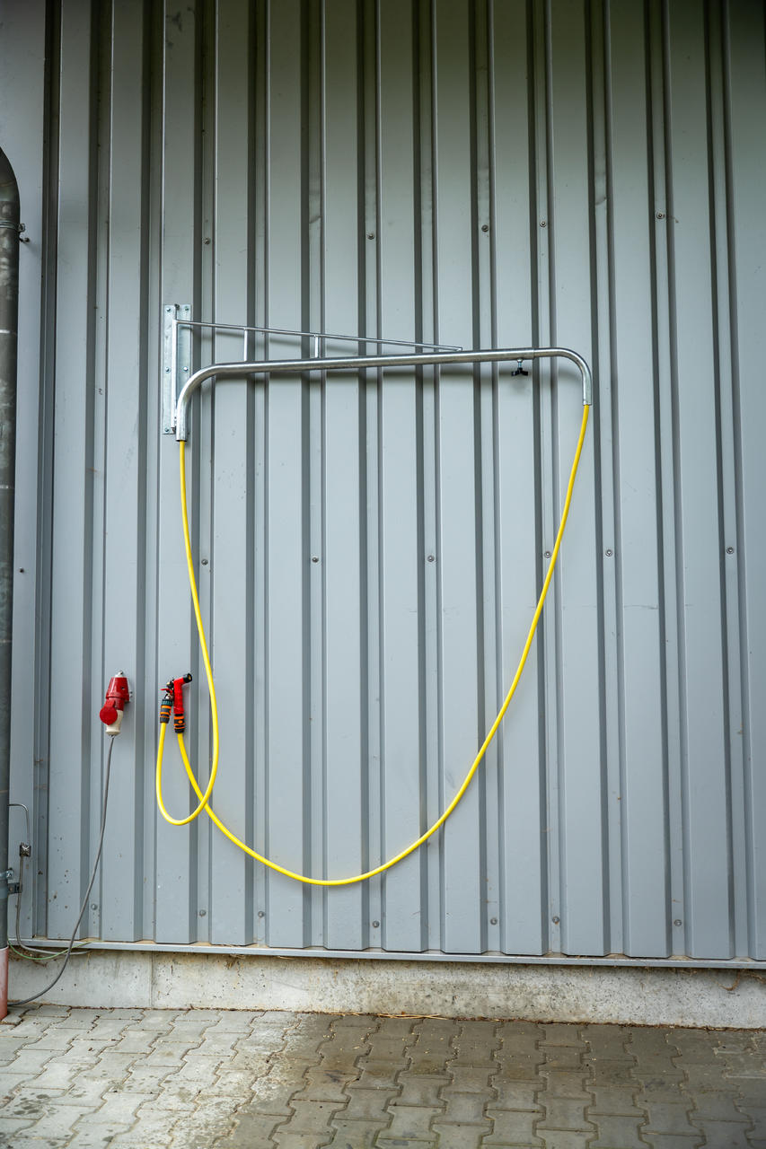 Douche modulable pour chevaux