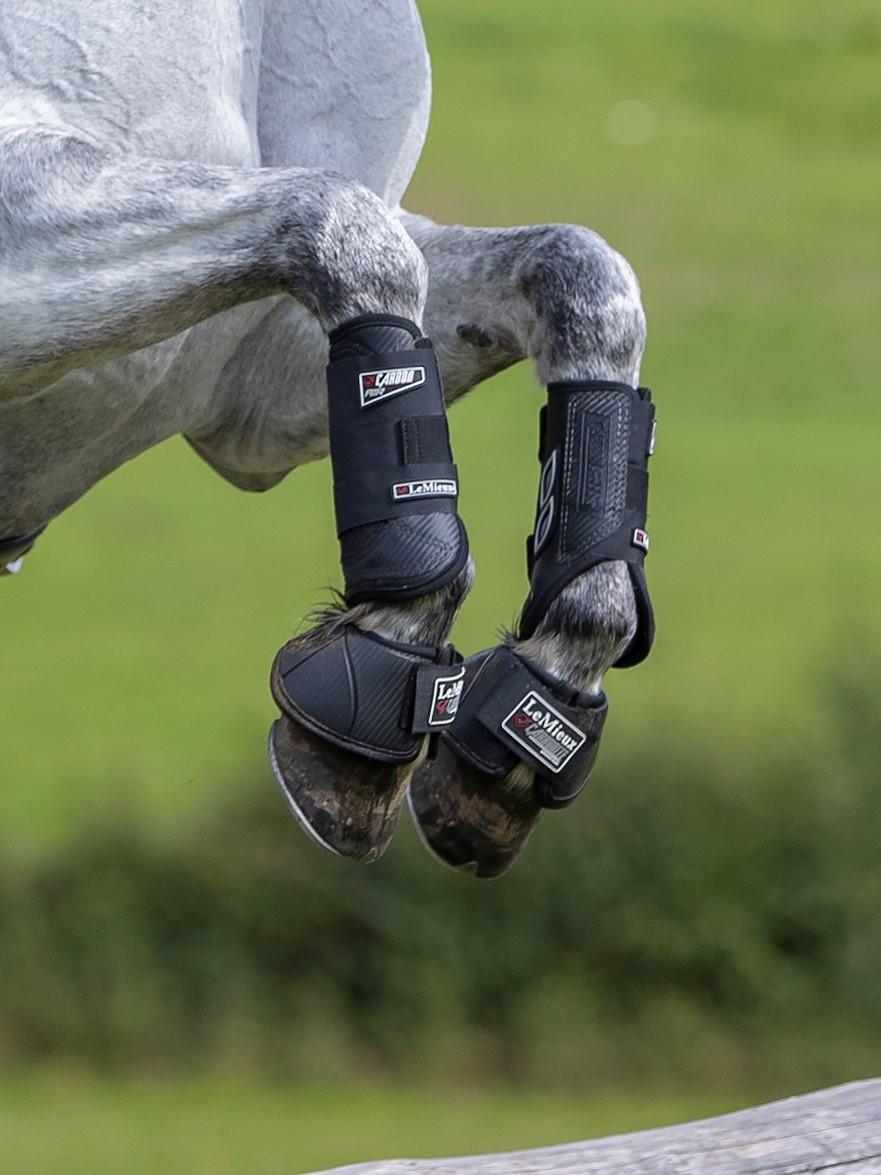 LeMieux Guêtres avant Carbon Air XC