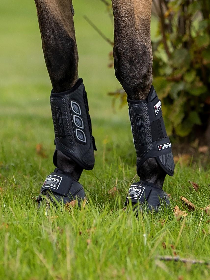 LeMieux Guêtres avant Carbon Air XC