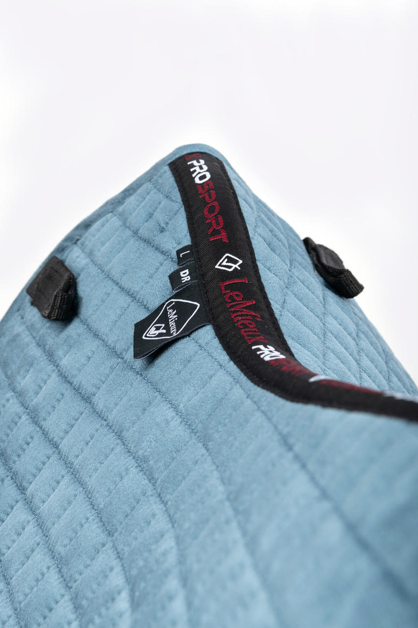 LeMieux Tapis de selle Square Dressage en suédine